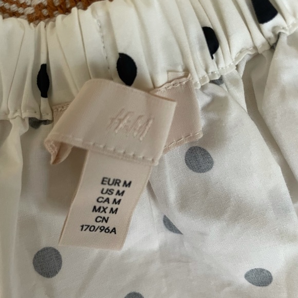 ***Sold*** H&M Cotton Peplum Top, As New - Size M - Picture 7 of 8